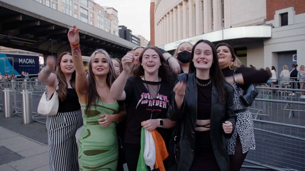 Episode 6 - The Fans: The Vamps Cherry Blossom Tour Documentary